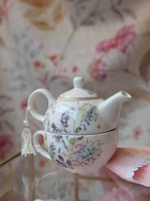Teiera con tazza